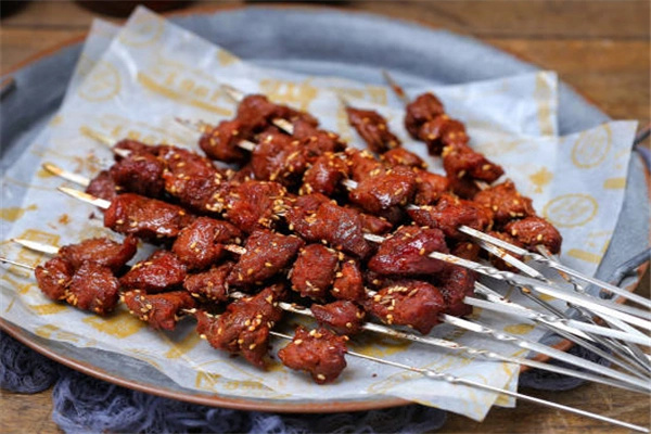 英雄地摊烤肉