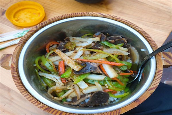 稻谷有约农家木桶饭
