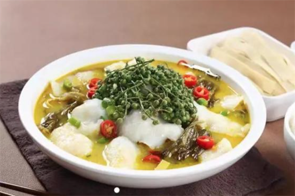 韩主厨酸菜鱼饭