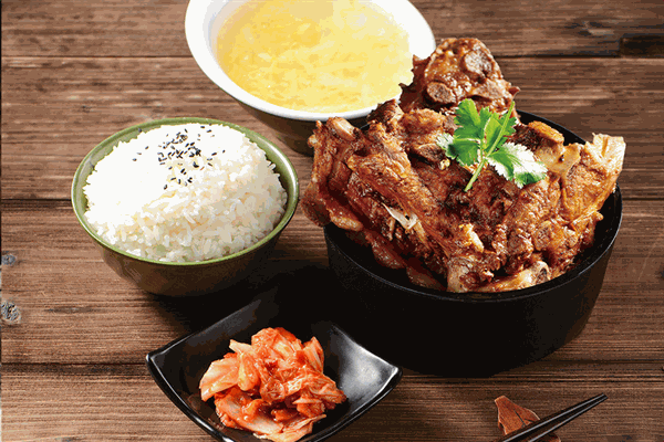 半亩良田排骨米饭