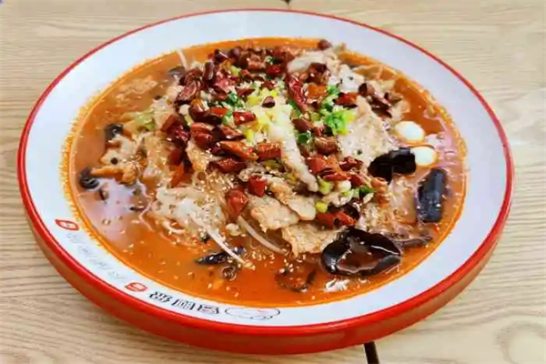 云阿朵水煮肉片加盟