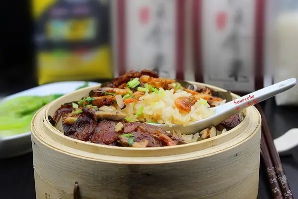 萌锅蒸饭