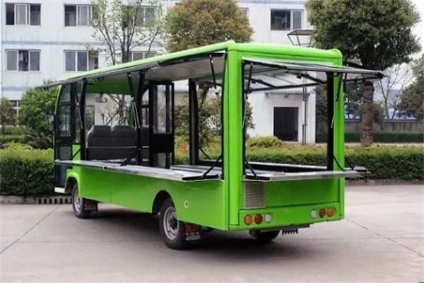青松福年来早餐车