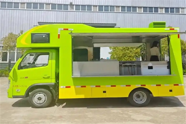 放心阁餐车