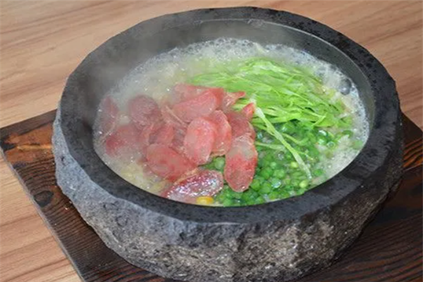 锅铭堂养生石锅