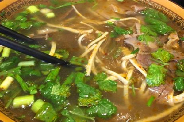 古法传统牛肉汤