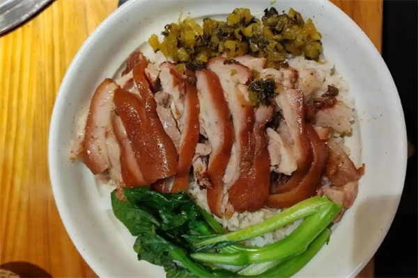 和珅府猪肘饭