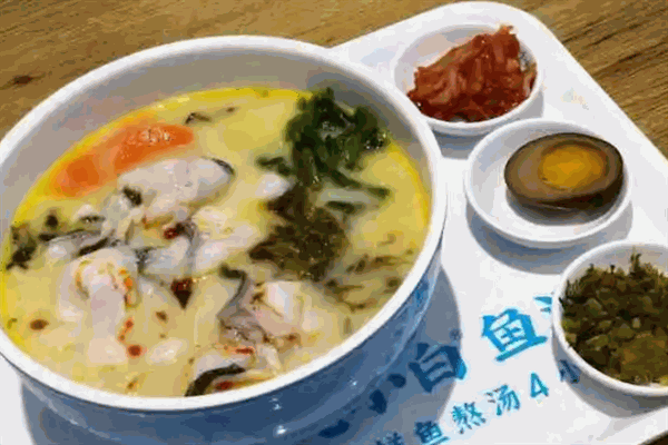 炖小白鱼汤面 炖小白鱼汤面