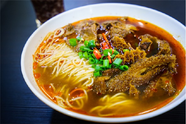 老奶奶牛肉面馆 老奶奶牛肉面馆