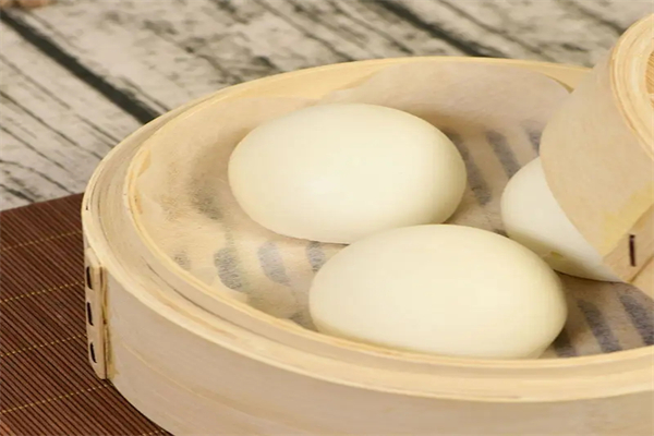 圆中宝包子