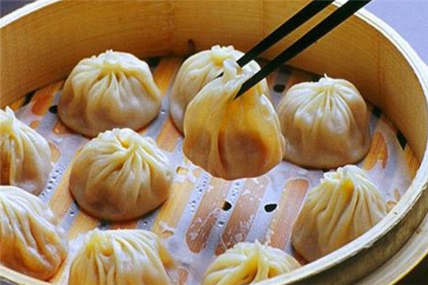 三鲜汤包