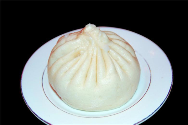 大红灯笼老包子