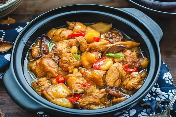 叶子黄焖鸡米饭