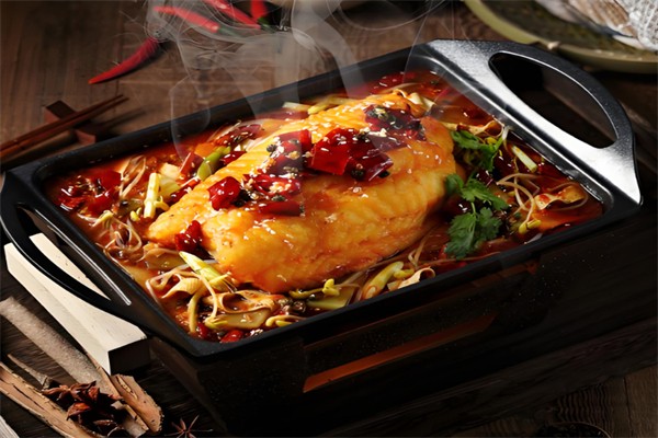 鱼一锅新派烤鱼饭