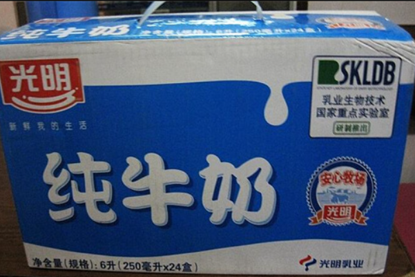 光明鲜奶店 光明鲜奶店