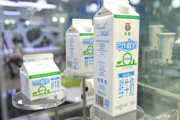 巴氏牛奶