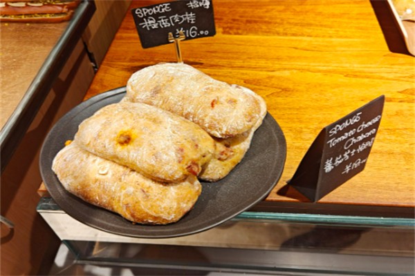 一百分面包店