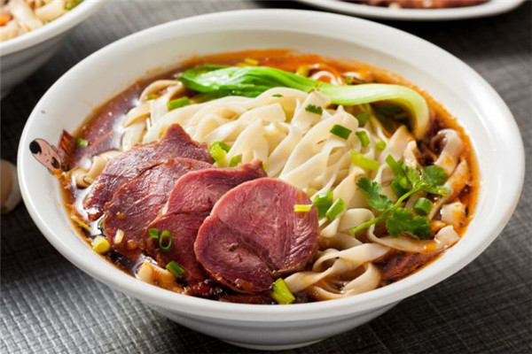 西面来风扯面