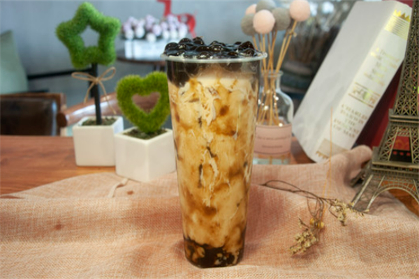 包租公老红糖珍珠奶茶