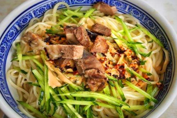 西林春牛肉面