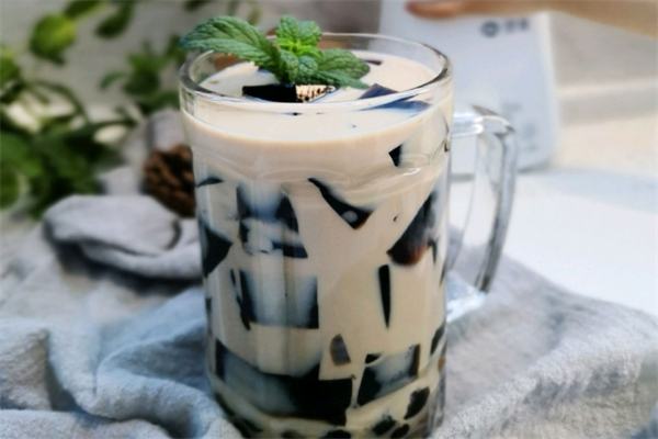 书仙烧仙草奶茶