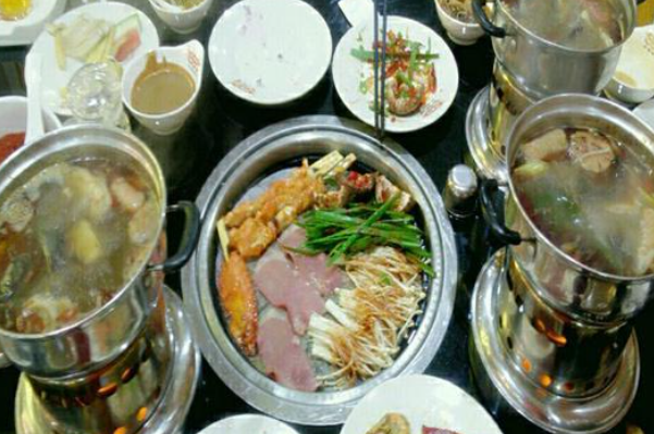 月红仟禧自助涮烤店