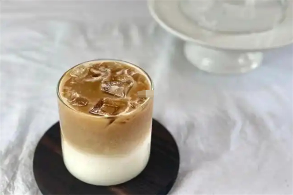 西麦奶茶店