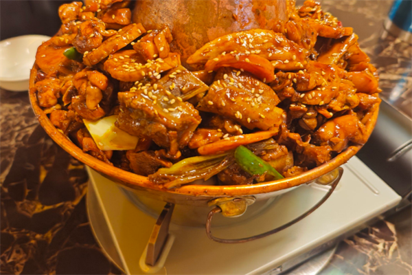 鸡上树火锅鸡 鸡上树火锅鸡