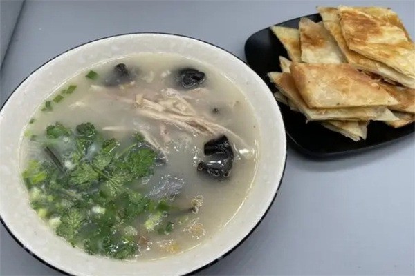 百年骨汤泡