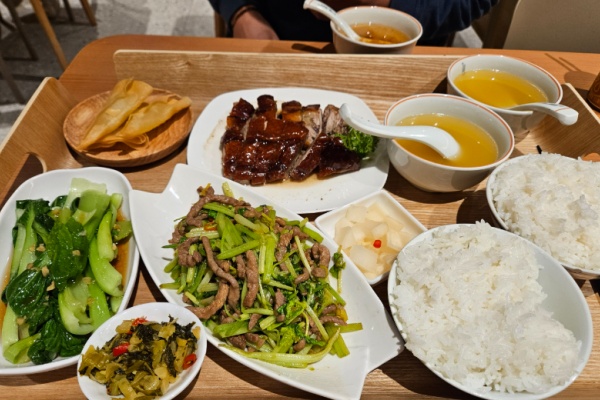大食堂快餐 大食堂快餐