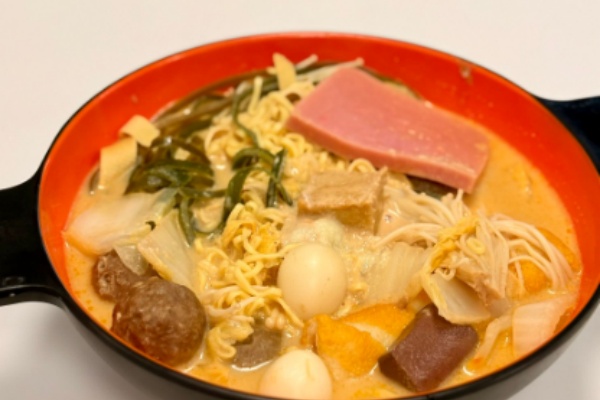 金烫烫麻辣烫