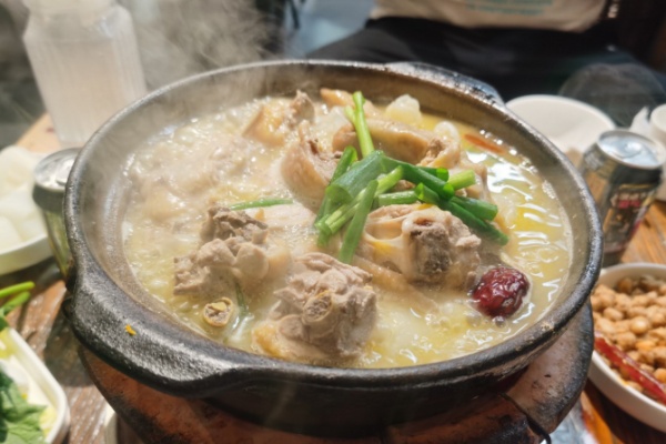 董记地摊打边炉