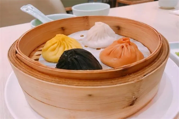 四喜包子