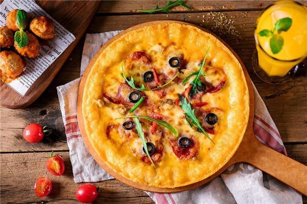 美克熊披萨加盟