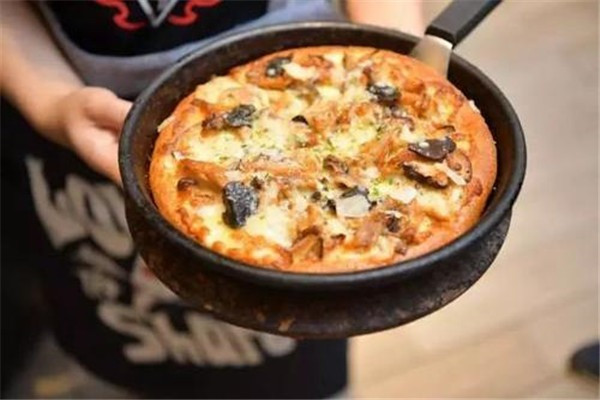 美克熊披萨加盟