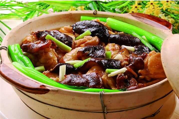 民记煲仔饭