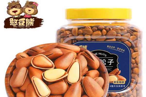 憨豆熊坚果