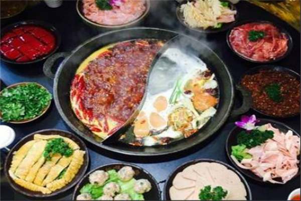 李纯丽火锅