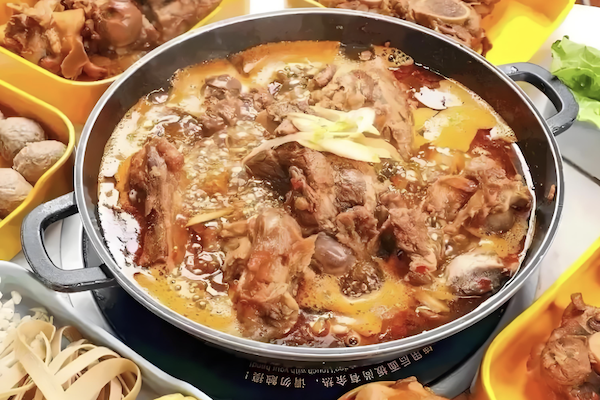 鲁淄味酱骨头自助火锅 鲁淄味酱骨头自助火锅