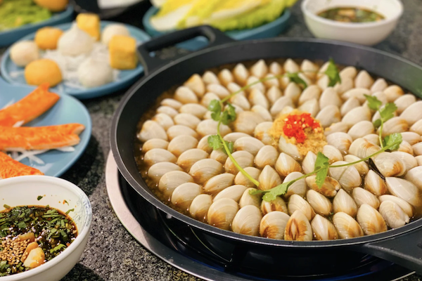 拾贝乐卜卜贝海鲜火锅