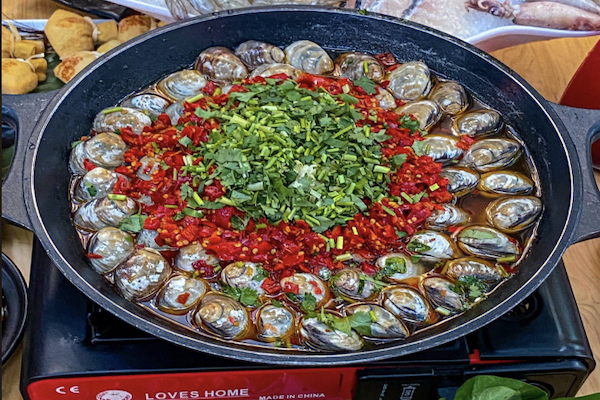 拾贝乐卜卜贝海鲜火锅
