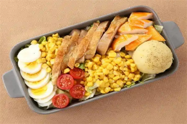 木桑轻食健身沙拉