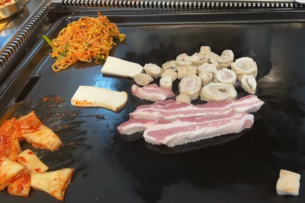 石板王韩式烧烤 石板王韩式烧烤