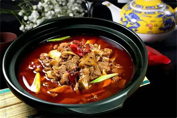 筋头巴脑牛肉火锅