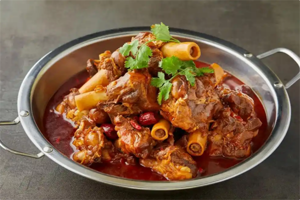 筋头巴脑牛肉火锅