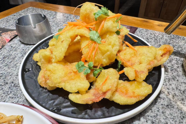 老酒馆熏酱东北菜海鲜烧烤