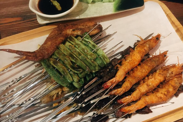 深夜炭长烧烤