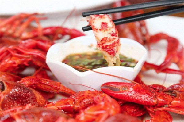 宜记香辣小龙虾