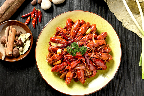三椒百味麻辣小龙虾