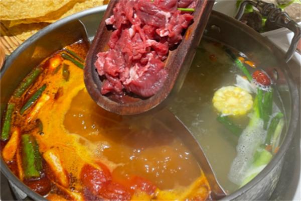 卤味牛肉火锅